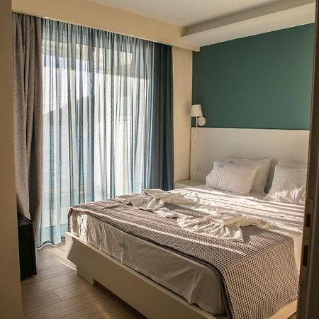 Hotel Alexander Mýtikas 外观 照片