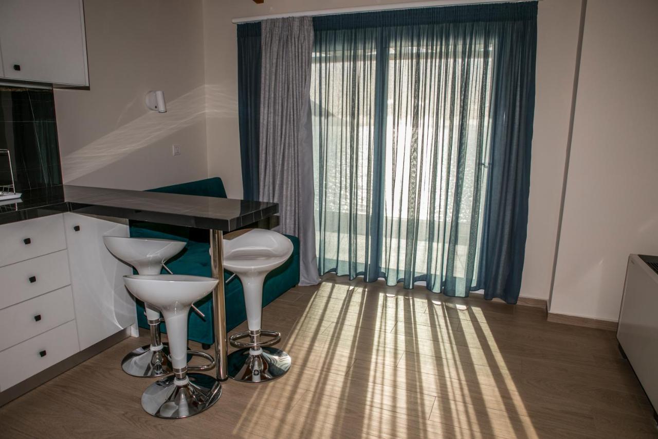 Hotel Alexander Mýtikas 外观 照片